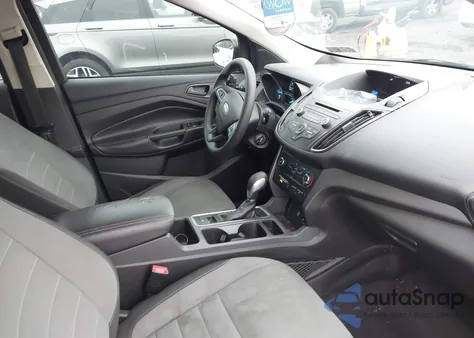 2017 Ford Escape S из США, поврежденный, VIN 1FMCU0F79HUD63225